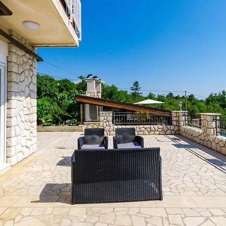 Apartment In 39068 Crikvenica