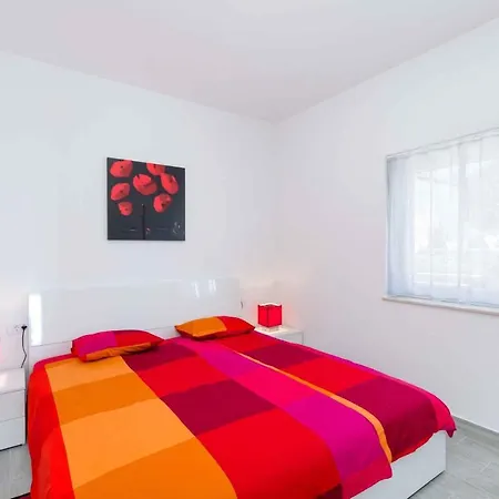 Apartment In 39068 Crikvenica
