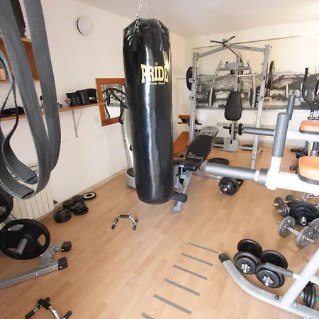 In 39068 Apartment *